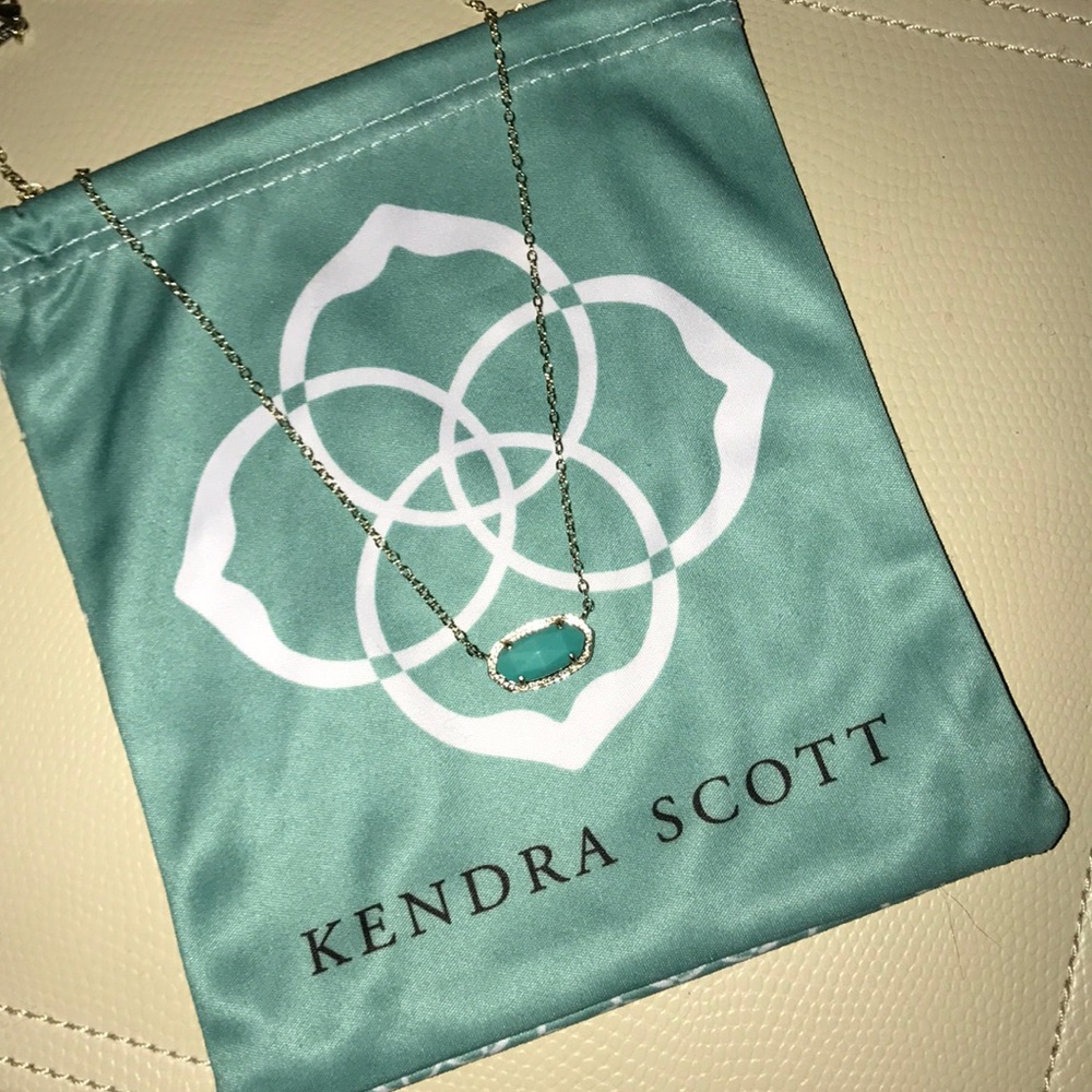 Kendra Scott Elisa Necklace - NEVER WORN!